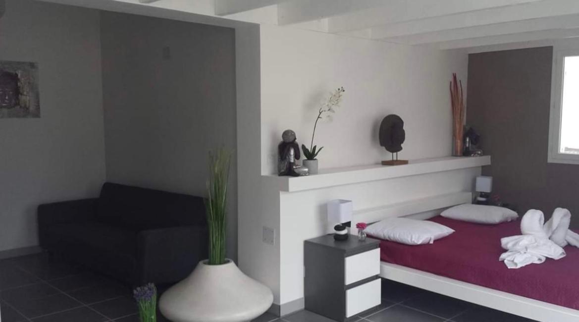 Mas La Farelle Gite, Fitness & Salle De Jeux Gratuite & Spa En Supplement Нім Екстер'єр фото